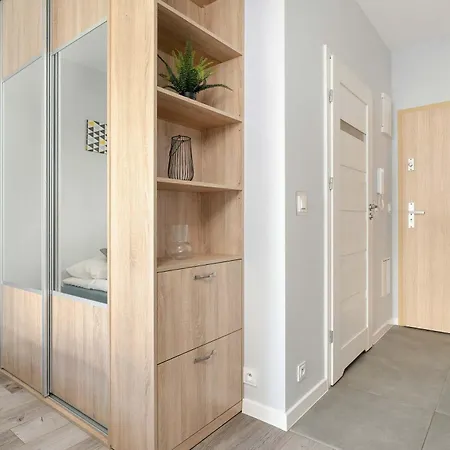 Cozy Koscielna 17 In With Balcony *